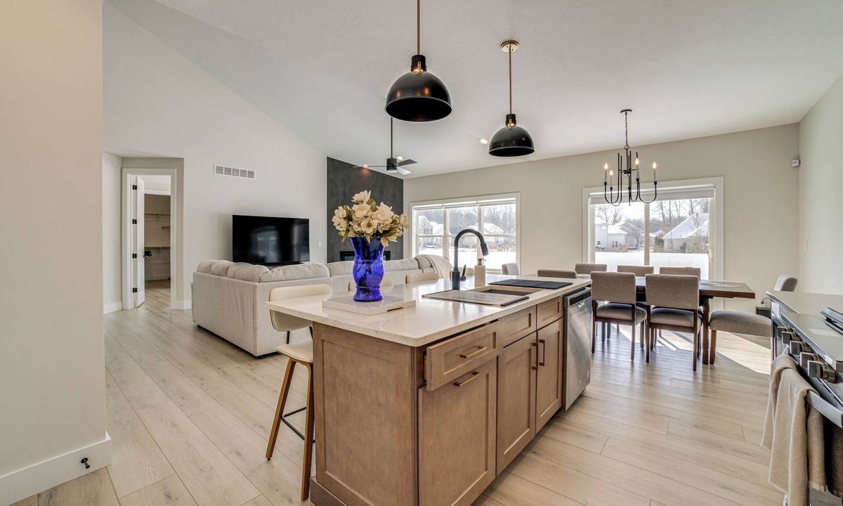 Georgetown Cottage | 2 Mi to Notre Dame: Spacious Home w/Private Yard