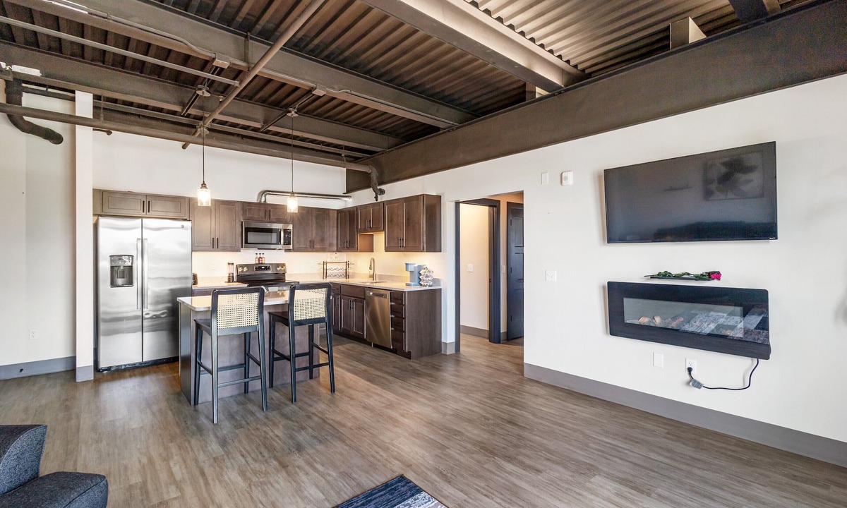 Stuart Apartment | 301 - Luxury Downtown Condo 1 bedroom