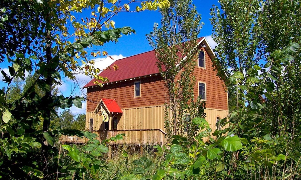 Arcadia House | Barn Style Lakefront with Pontoon, Kayaks and Game Room