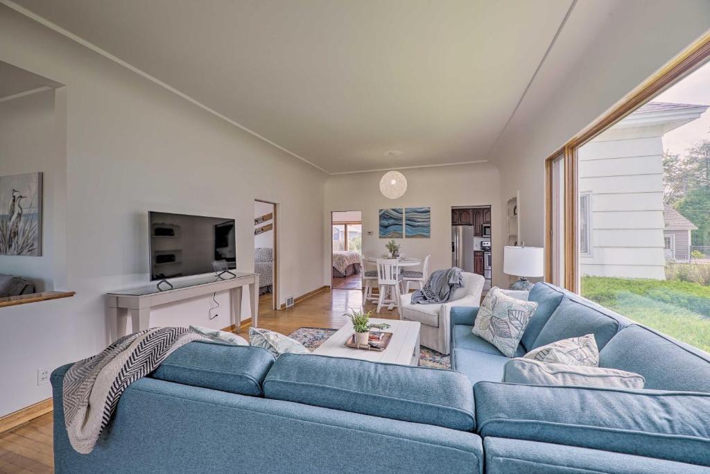 Ludington House | Bright Ludington Home 3 Blocks to the Beach!