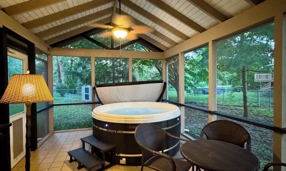 Indianapolis House | Central 5-Bed King Retreat with Hot Tub and Game Room