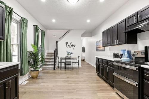 Indianapolis House | Comfortable Modern Home in Indianapolis