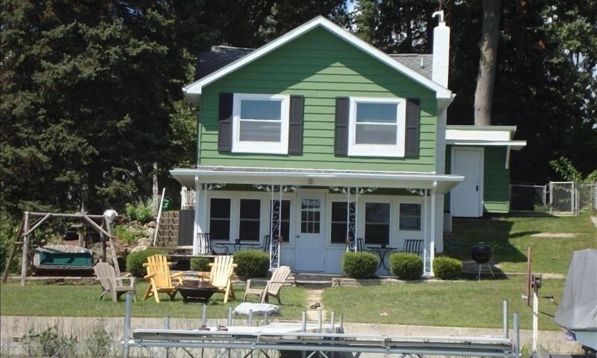 Three Rivers Cottage | Cute Fisher Lake Cottage Available for Weekly Rent - Special Off-Season Rate!