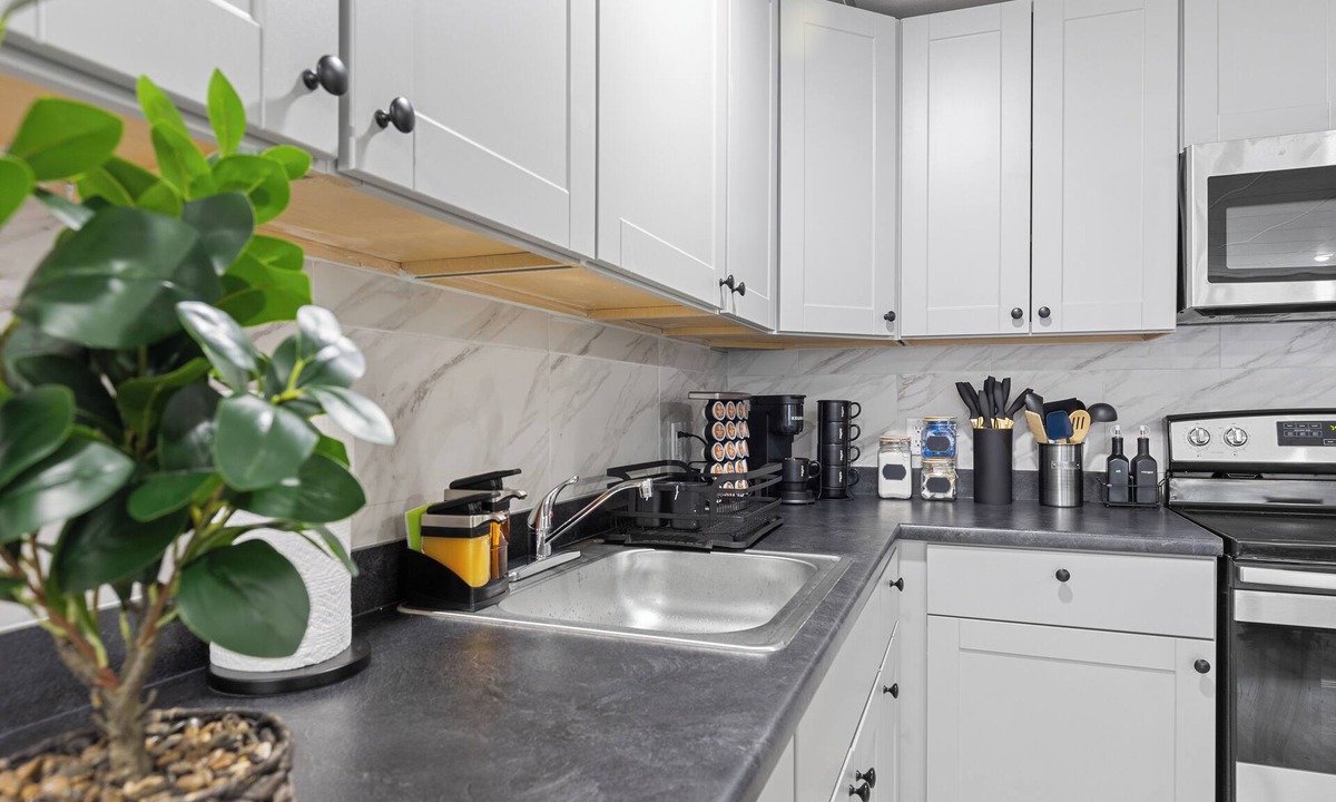 Grand Rapids Apartment | Downtown GR Apt/2BR/Free Parking