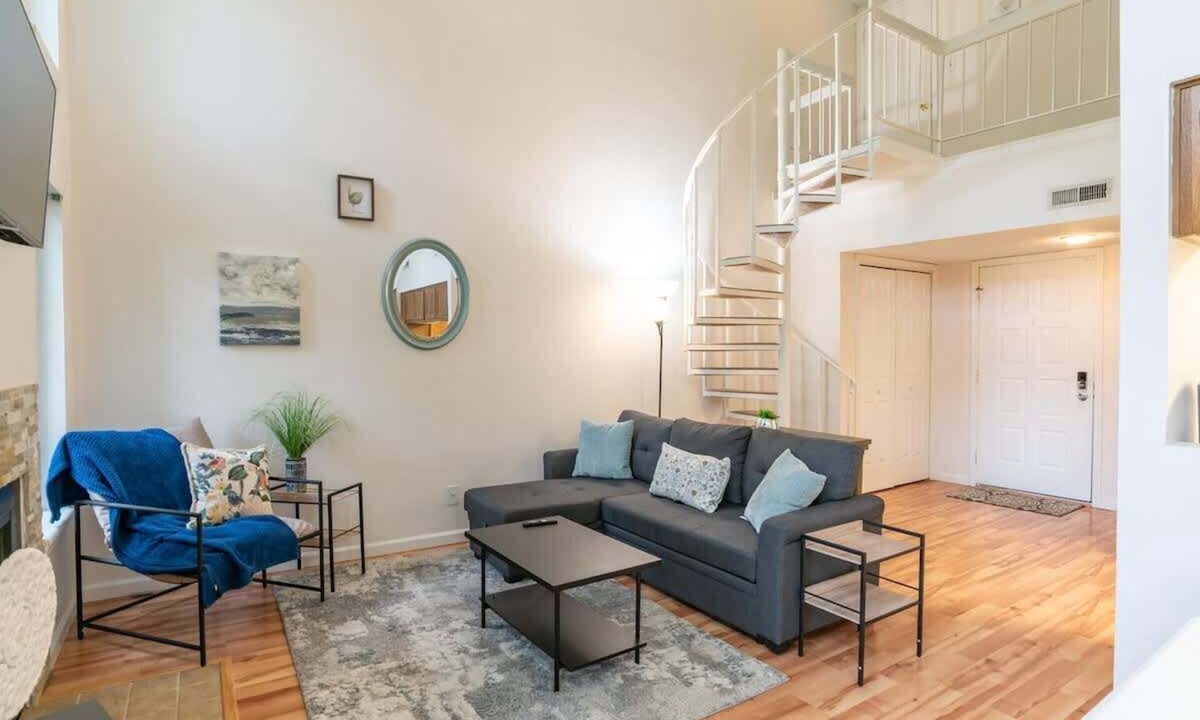 Avoca Apartment | Eagle Pointe Leaf & Loft Living