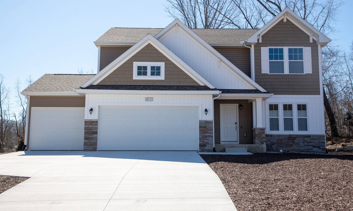 New Buffalo House | Family Friendly Home - 5 mins drive to New Buffalo Beach!