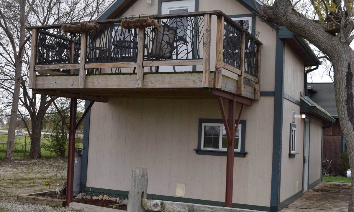 Williston Cottage | Fisherman, Birders and Family retreat! Sleeps 4 , pets welcome