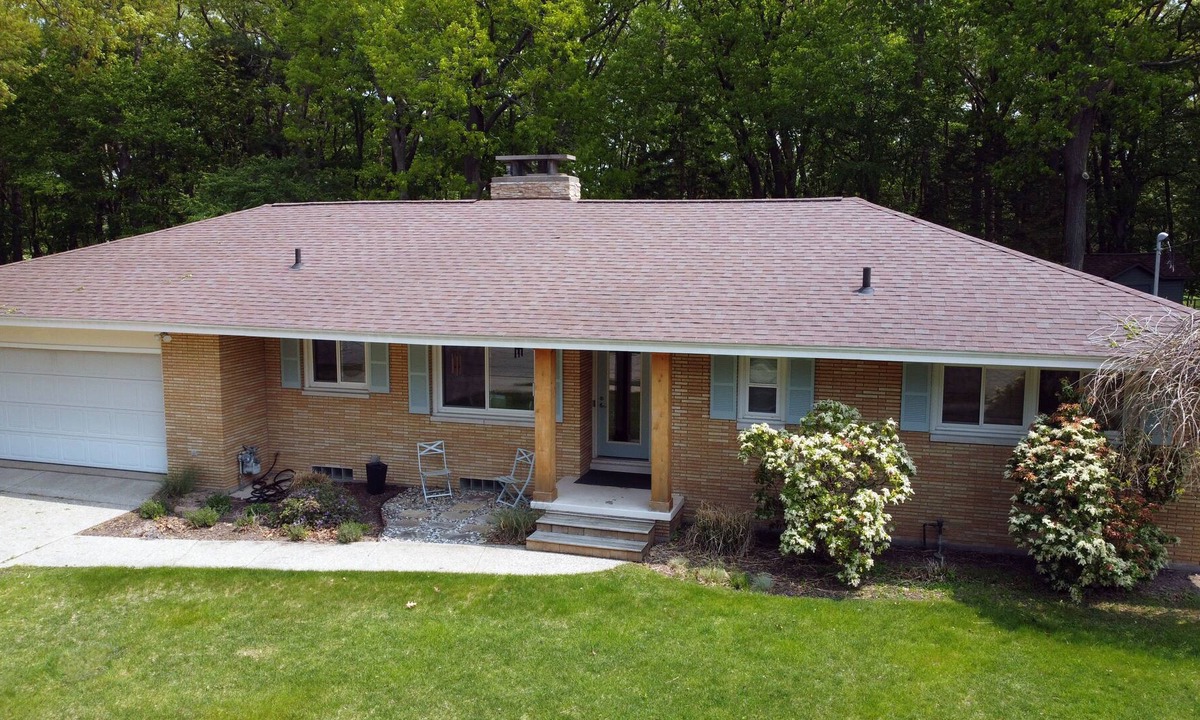 Beachwood-Bluffton House | Forested Backyard Within Minutes of Hiking and Beaches