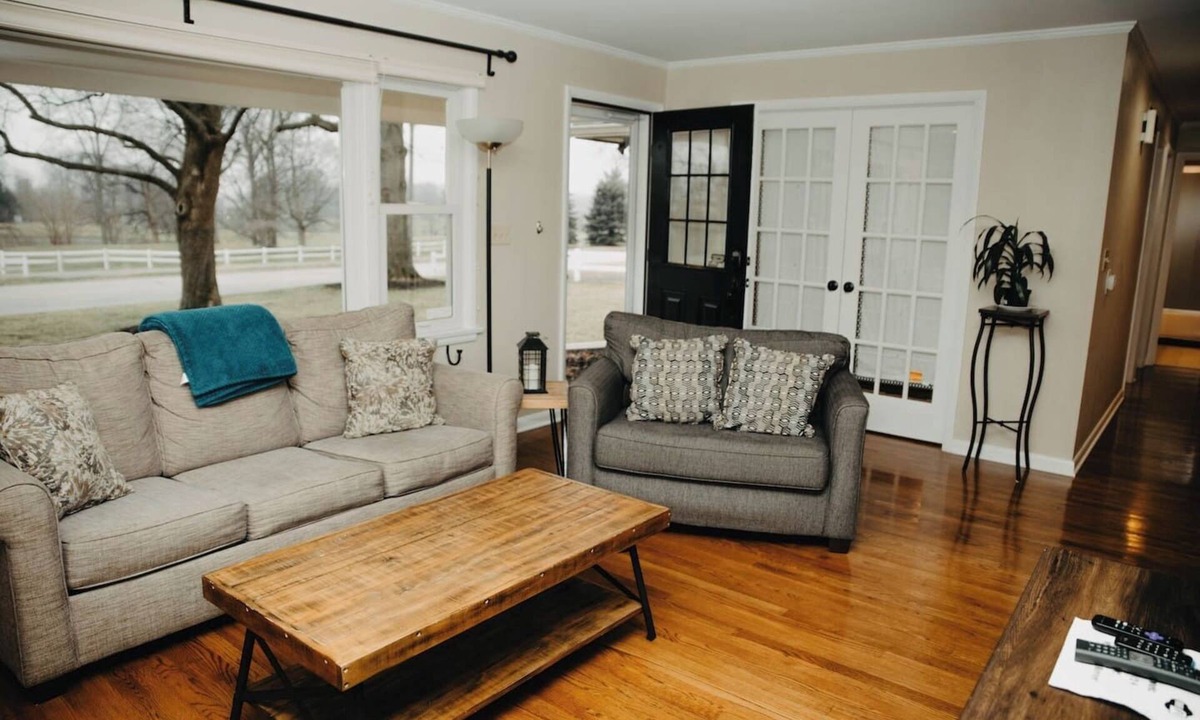 West Lafayette House | Golf Course Views! Ranch! Fire Pit ! Bring Pets!