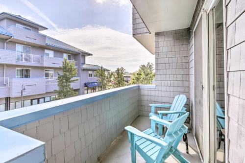 Grand Haven House | Grand Haven Condo w/Patio < 1 Mi to Downtown