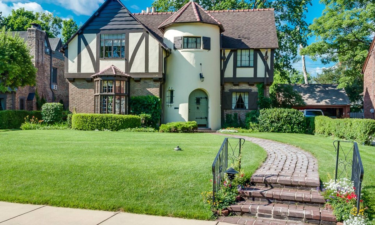 South Bend House | Historic Wayne Street
