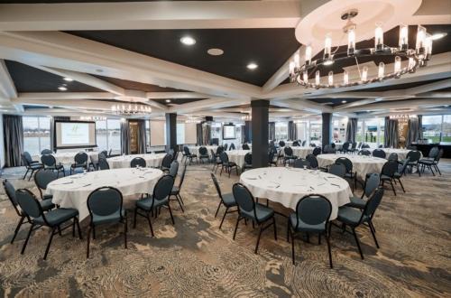Spring Lake Hotel | Holiday Inn Grand Haven-Spring Lake by IHG