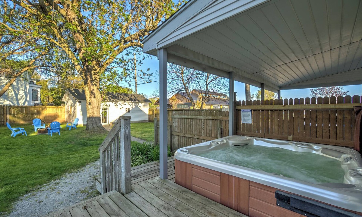 Spring Lake House | Hot Tub + Fenced Yard/Near Grand Haven