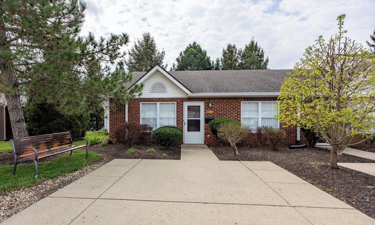 Indianapolis Villa | Keystone Garden Villa A
