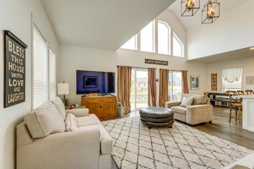 Syracuse House | Lake Wawasee Family Getaway in Syracuse!