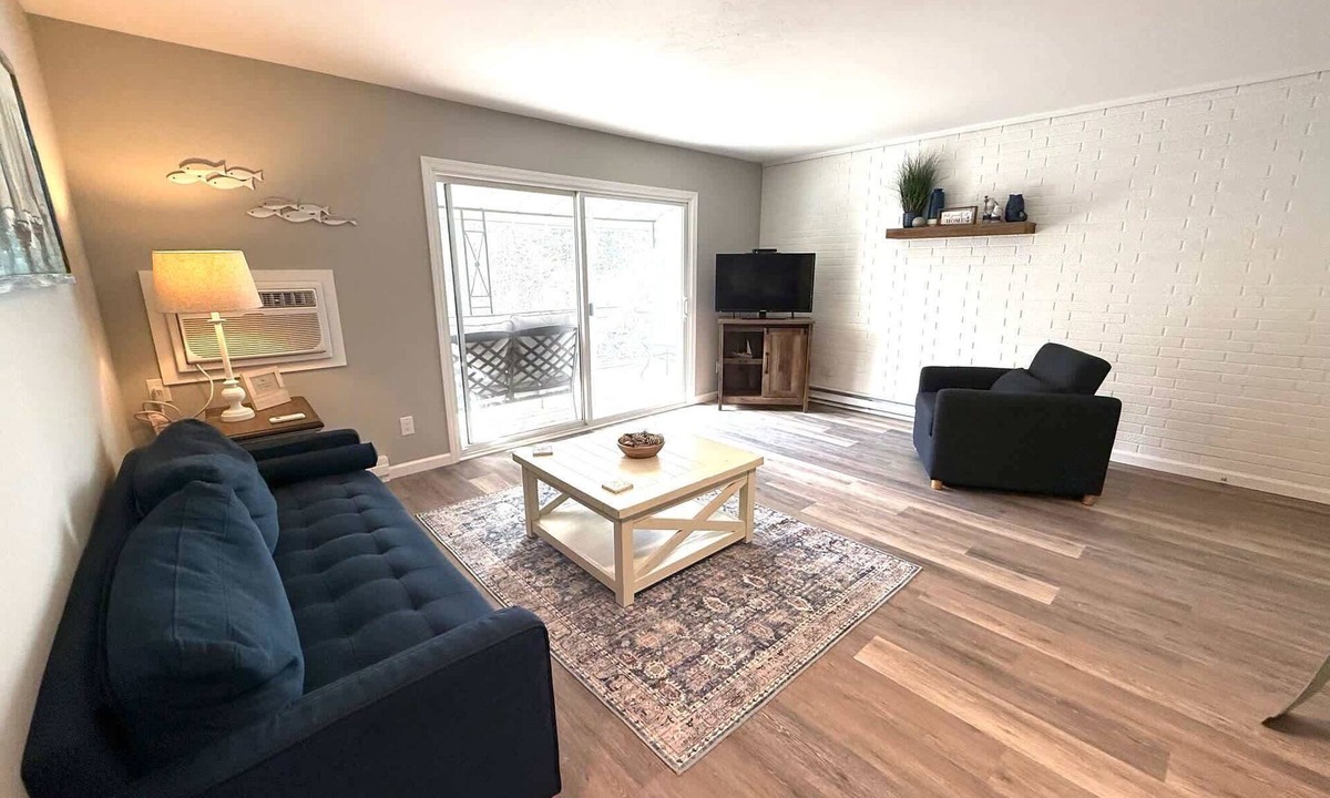 Bridgman Condo | Lakeside Serenity: 1BD Villa with Private Deck