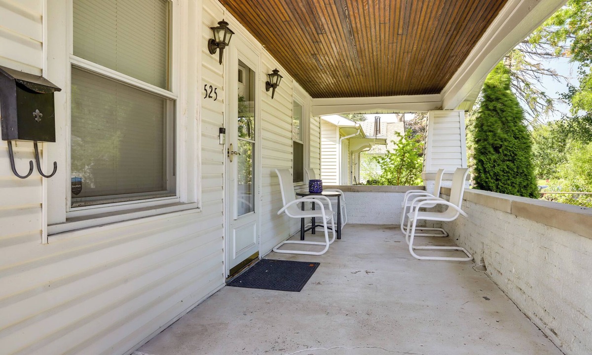 Northeast South Bend Cottage | Lovely Home in South Bend: Walk to Notre Dame!