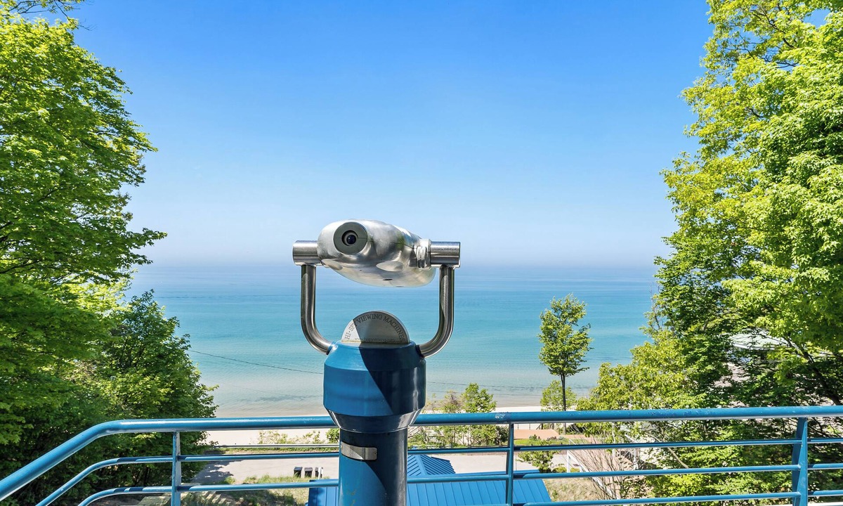 Port Sheldon House | Luxury Lakefront Escape | 6 Bedrooms & Pet Friendly