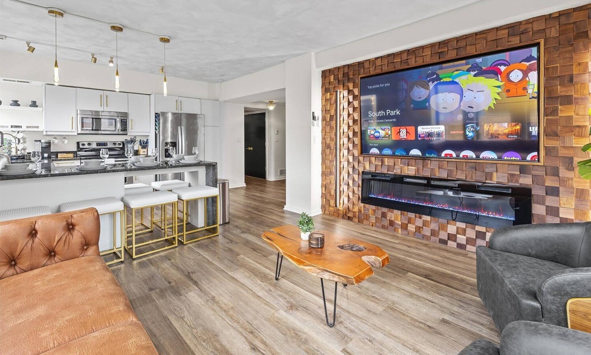 Wholesale District Apartment | Modern Double Unit in the Heart of Indianapolis