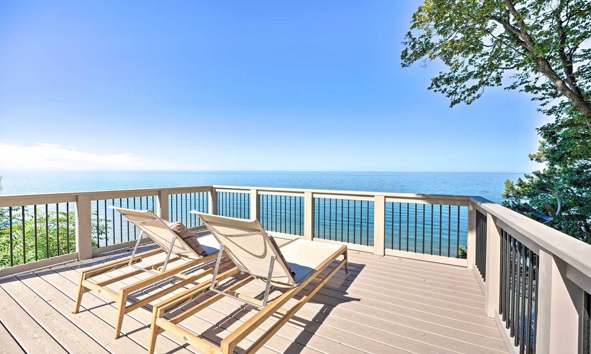 Holland House | Modern Lake Michigan Home with 3 Lakefront Decks!