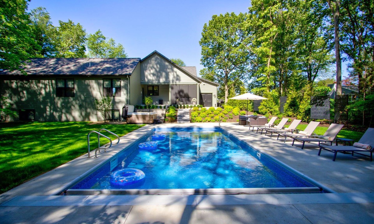 Saugatuck House | NEW! Saugatuck Lux Resort Style Oasis - Private Pool & Hot Tub!