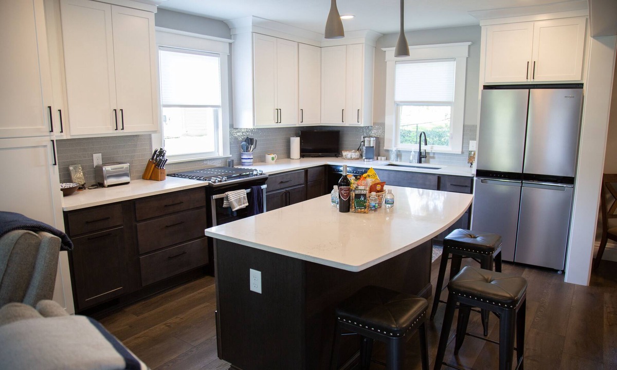 Northeast South Bend House | Newly renovated home walking distance to Notre Dame
