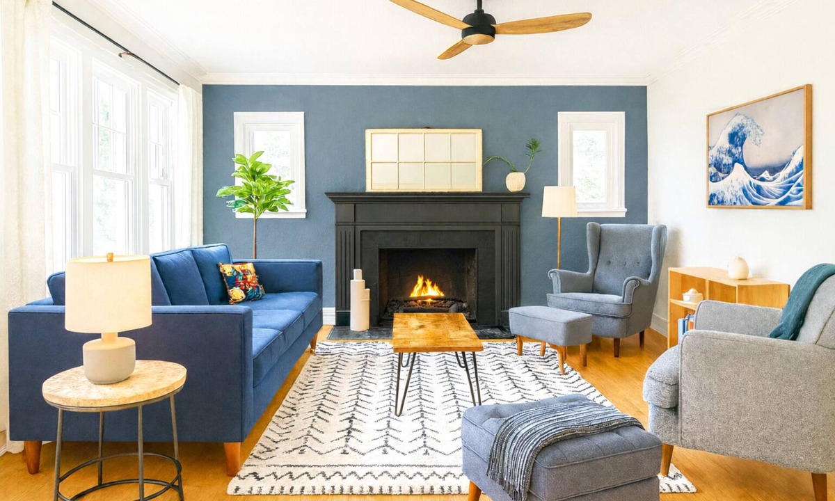 South Bend House | Prof's Riverside Haven Art, Hot Tub, Sleeps 10