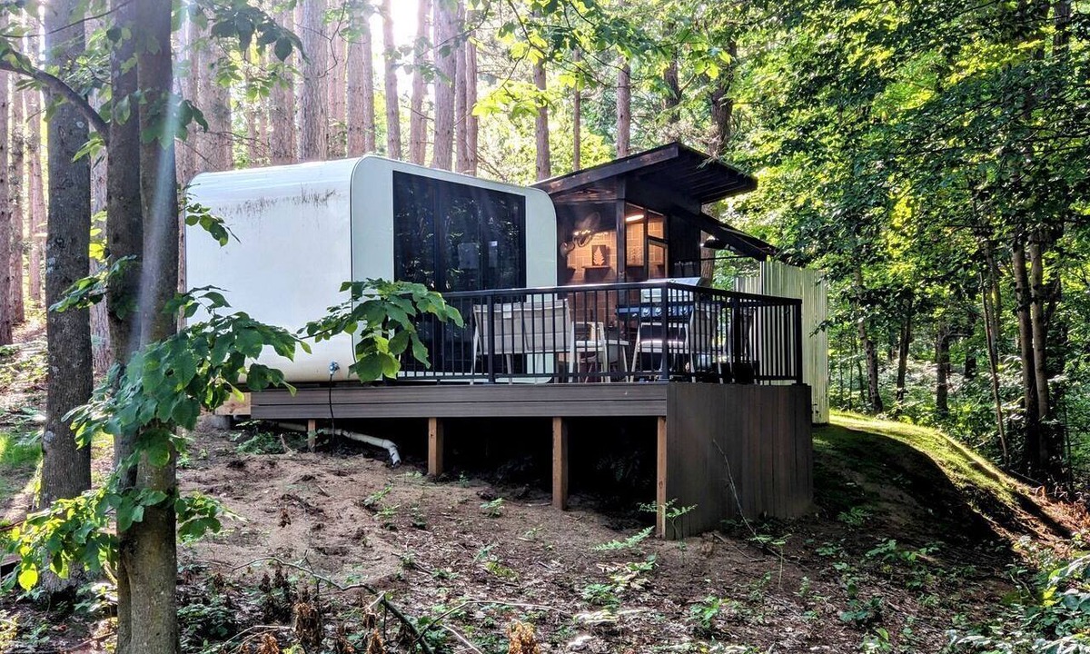 Sears Cabin | Secluded Modern Tiny House with Wood-Fired Hot Tub Near Trails in Sears, Michigan
