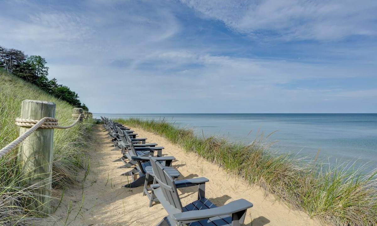 South Haven House | South Haven Family Lake Getaway 4 Mi to Downtown