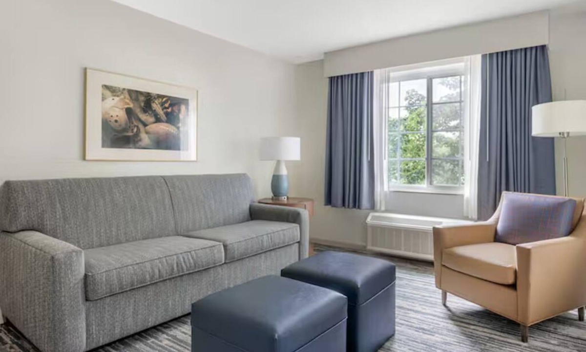 Mishawaka Hotel | Spacious 1BR Getaway w/Wet Bar + Indoor Pool, Fitness Center & Game Room