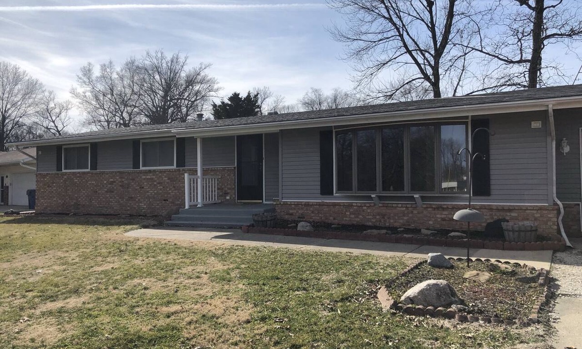 Robinson House | Spacious Home in Robinson