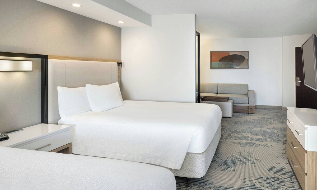 Midland Hotel | SpringHill Suites Marriott Midland