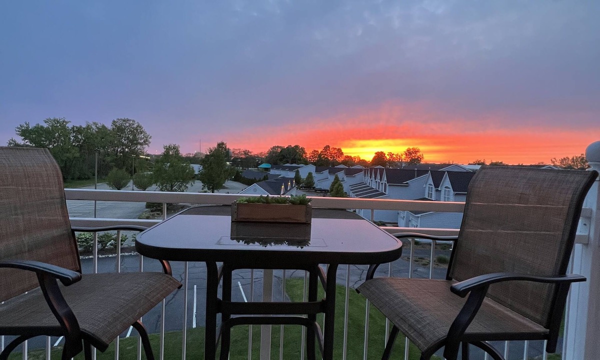 Spring Lake Condo | Stay Steps from the Water: Pool Access & Impeccably Styled Condo