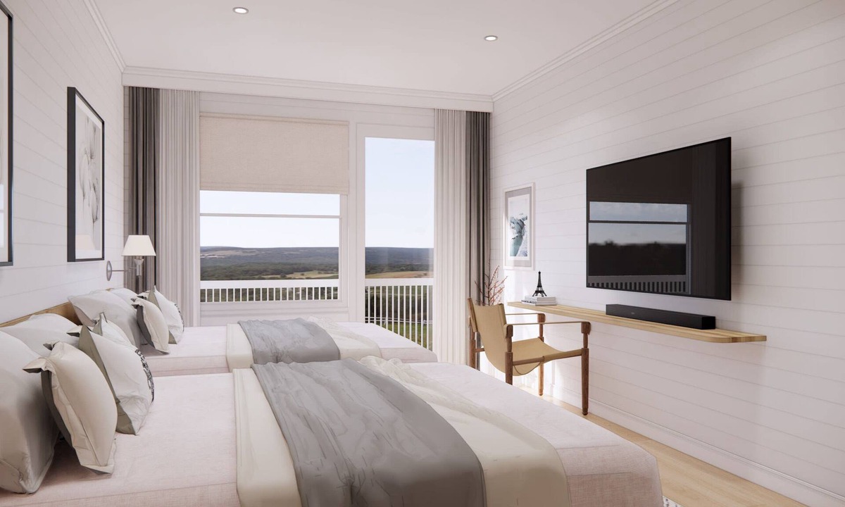 Elk Rapids Apartment | The Dexter- Executive Suite