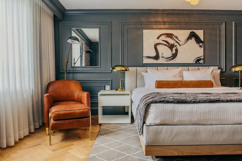 Oak Brook Hotel | The Drake Oak Brook, Autograph Collection
