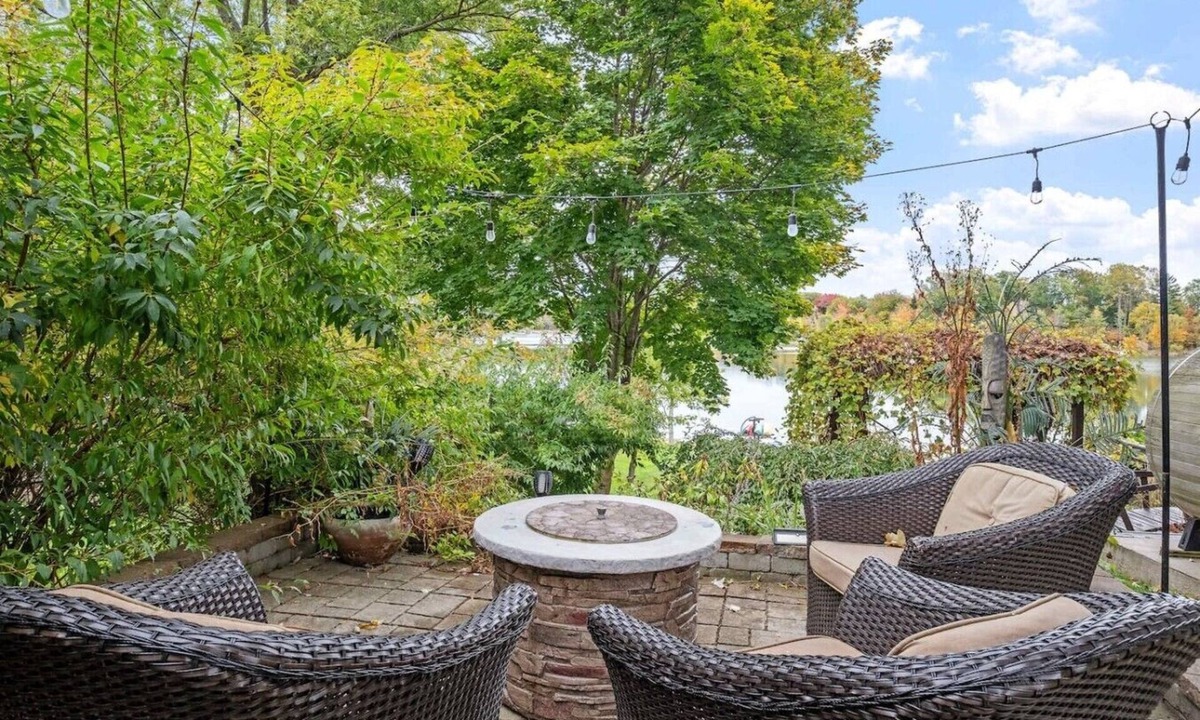 Smyrna House | Tiki Retreat-Hot Tub-Fire Pit - Private Beach
