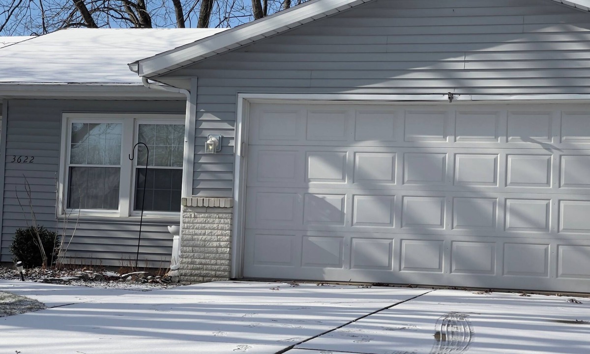 Saint Marys  Allen County House | Traditional Ranch house, SW Fort Wayne 3 Bed, 2 Full Bath, Sleeps 7+