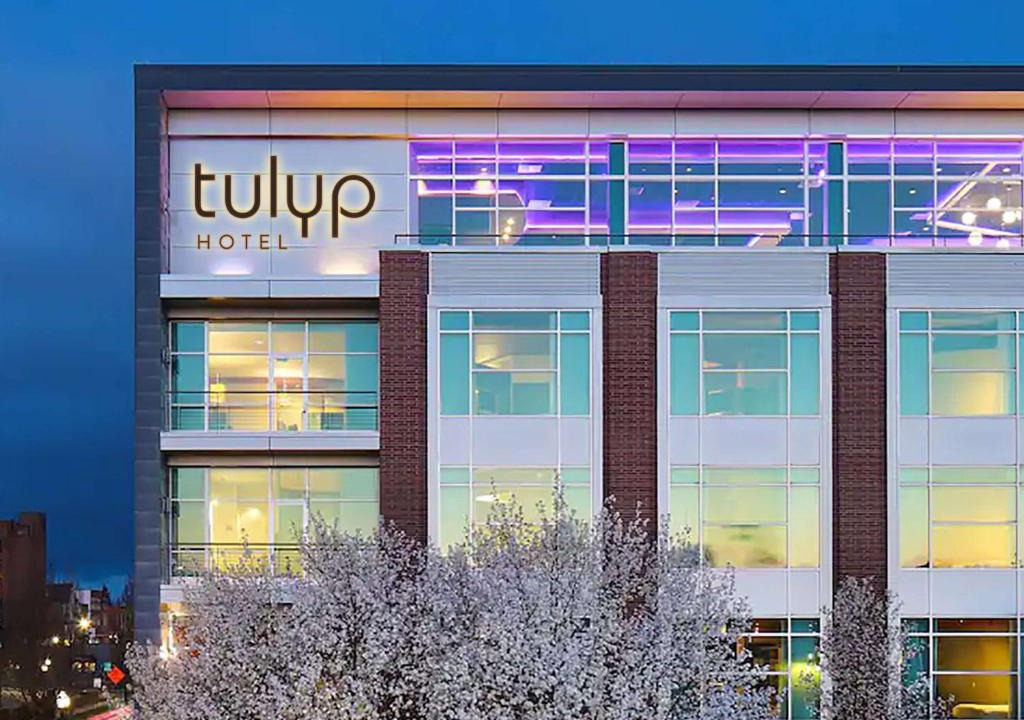 Holland Hotel | Tulyp, Tapestry Collection by Hilton