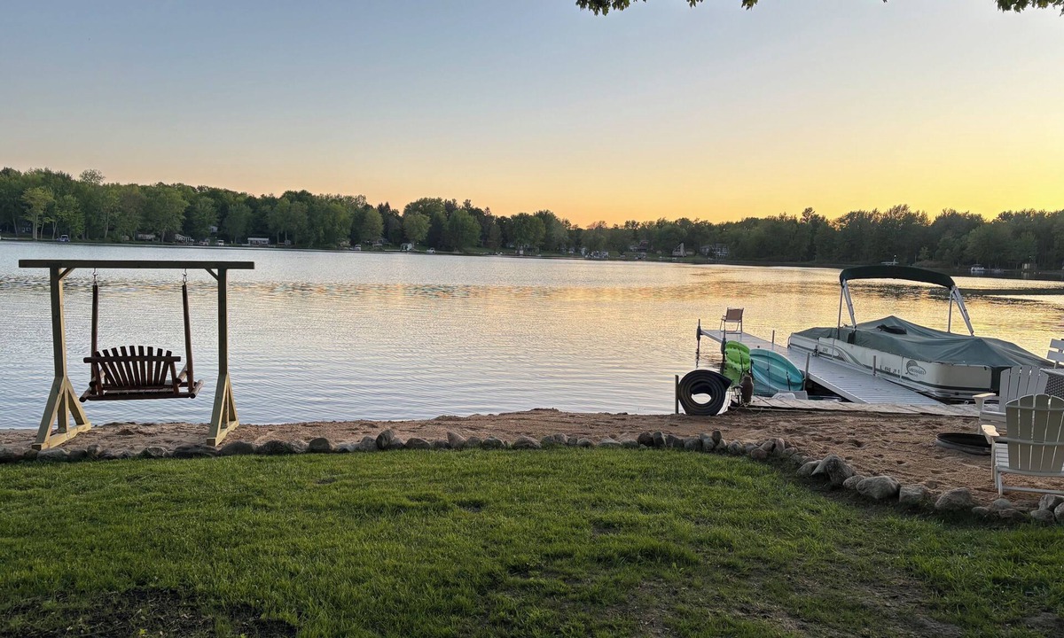Gobles Cottage | Unwind at the Stunning Fischer's Getaway Lakefront Cottage!