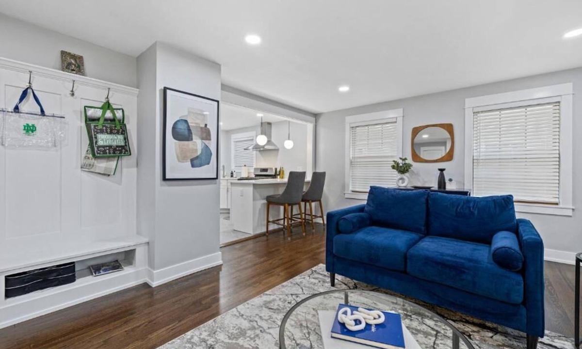 Harters Heights House | Walk 1/2 Mile to Campus & 1 Mile to ND Stadium!