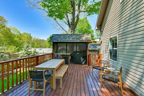 Lake Michigan Beach House | Walk to the Beach: Pet Friendly w/Fire Pit!