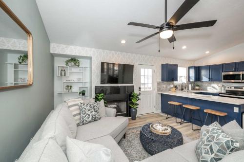 Walton House | Walton Arkside Oasis