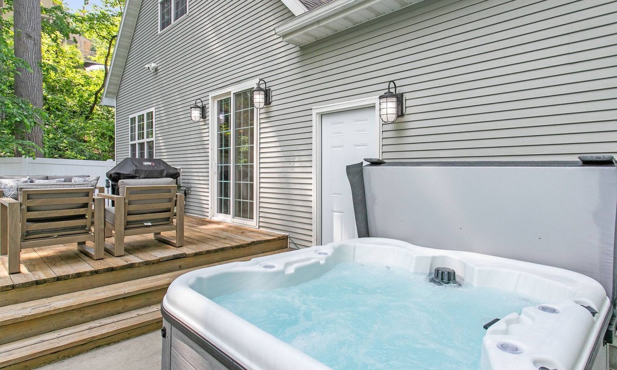 Bridgman House | Weko Beach Retreat - Hot Tub, Fire Pit, Near Lake Michigan