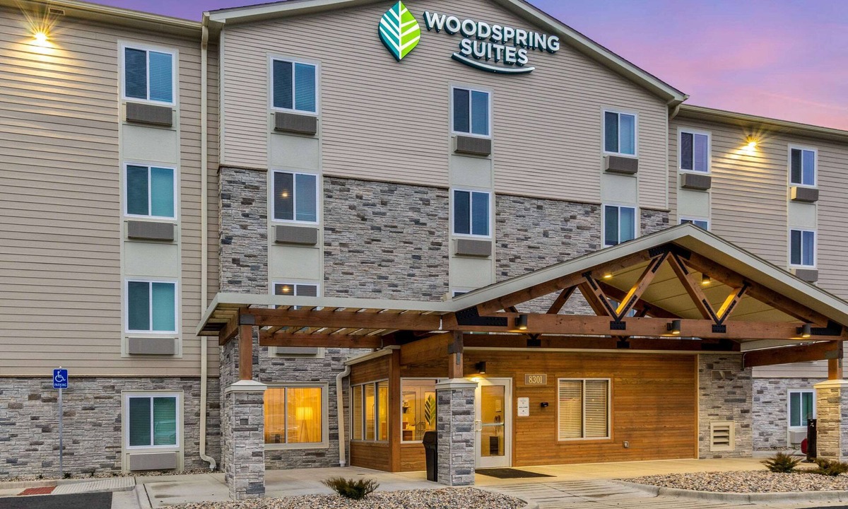 Castleton Hotel | WoodSpring Suites Indianapolis Castleton