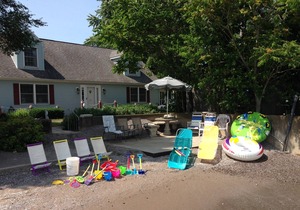 Delightfully Spacious Private Beach-Front Home Sleeps 13 on Lake Erie! in Oak Harbor