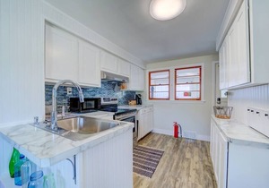 Whitehall Cottages Boutique Motel - Royal Suite