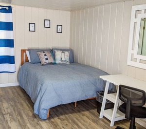 Whitehall Cottages Boutique Motel 