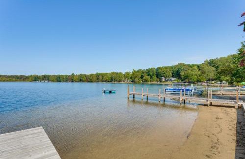 Grand Junction House | 13 Mi to South Haven: Lakefront Retreat w/Dock!