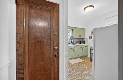 Maumee Apartment | 1br apt - heart of Uptown Maumee w/Fiber WiFi. #3