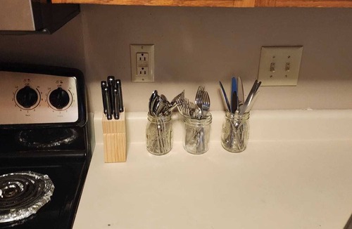 Indianapolis Condo | 2 Master bedrooms condo with Two walk in Closets and half bath main floor